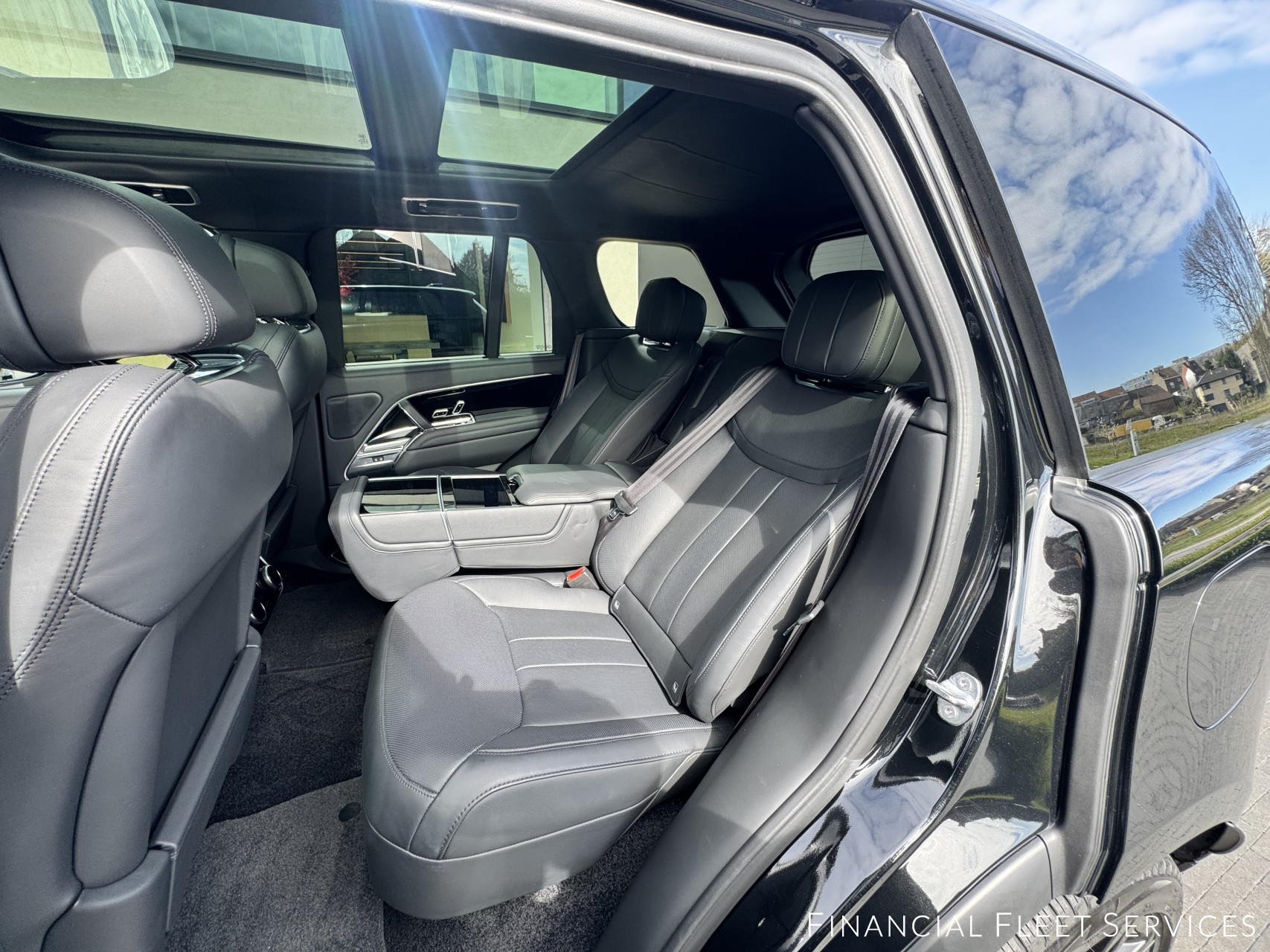 Land Rover Range Rover P510e Autobiography