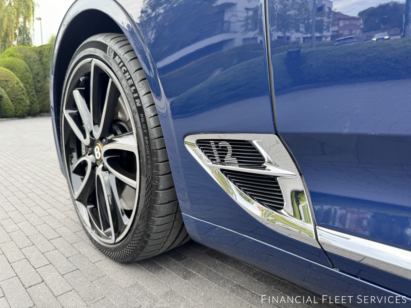 Bentley Continental GT Mulliner W12