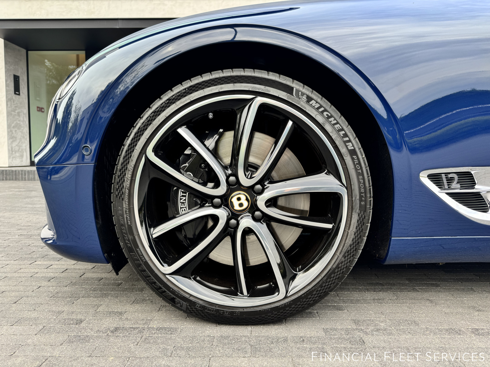 Bentley Continental GT Mulliner W12